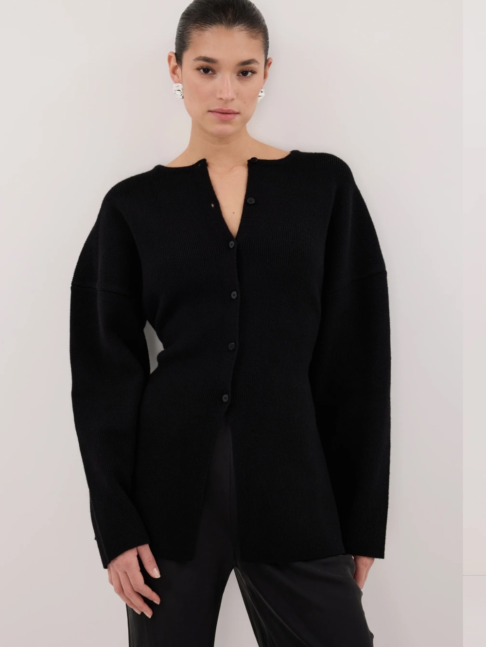 DISSH Cardigan Martha Cinched in Black